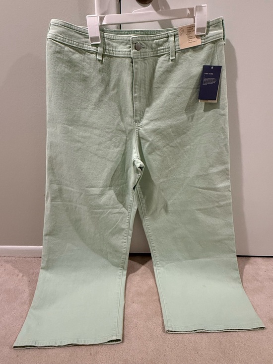 Universal Thread Denim - NWT Universal Threads Women’s Straight/Wide Leg Mint Green Pants/Jeans